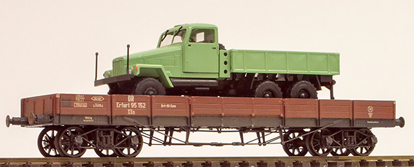 REI Models 51500 - East German IVA Dump Truck Transport